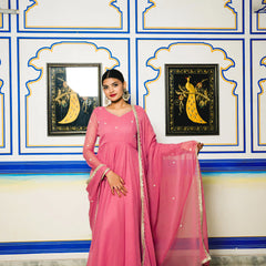 Flowy Anarkali suit with dupatta look
