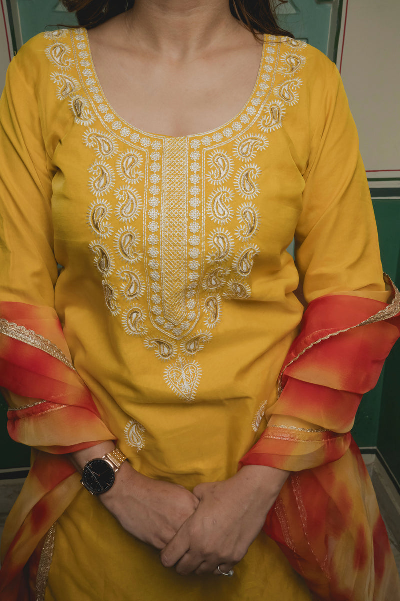 Yellow Tie And Dye Suit Set Close View
