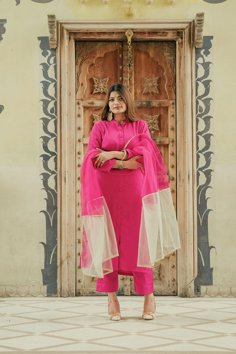 Crepe satin salwar suit in pink color
