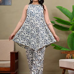 Creamy paisley cord set