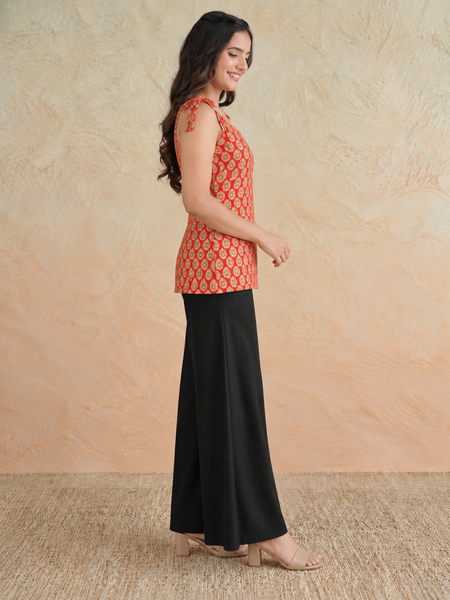 Scarlet Knot Sleeveless Top